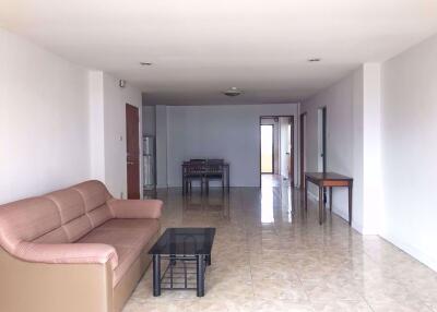 2 bed Condo in Lin Court Khlongtoei Sub District C10649