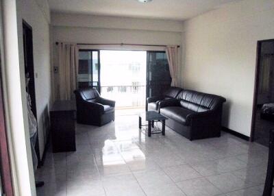 2 bed Condo in Lin Court Khlongtoei Sub District C10645