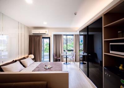 Studio bed Condo in Urban Pulse Residences Khlongtoei Sub District C10635