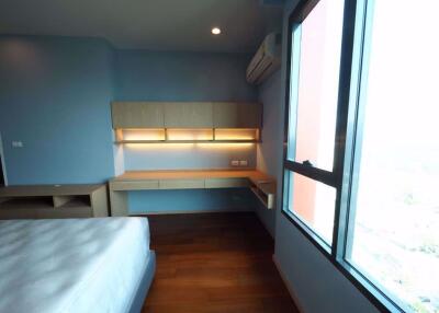 2 bed Condo in The Parco Thungmahamek Sub District C10625