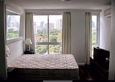 2 bed Condo in Sathorn Plus - By The Garden Chong Nonsi Sub District C10622