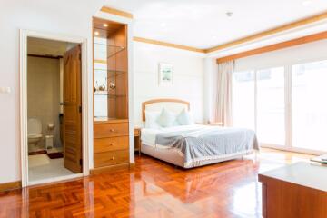 2 bed Condo in Chaidee Mansion Khlong Toei Nuea Sub District C10615