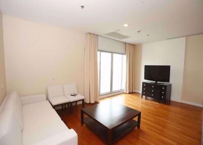 4 bed Duplex in Royal Residence Park Lumphini Sub District D10509