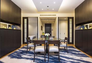 3 bed Condo in Emporium Suites by Chatrium Khlongtan Sub District C10585