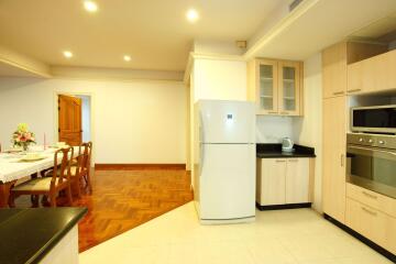 2 bed Condo in Chaidee Mansion Khlong Toei Nuea Sub District C10579