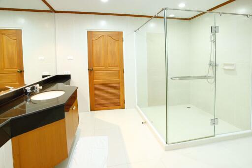 2 bed Condo in Chaidee Mansion Khlong Toei Nuea Sub District C10579