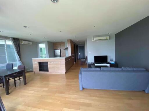 2 bed Condo in Villa Sikhara Suite Khlong Tan Nuea Sub District C10569