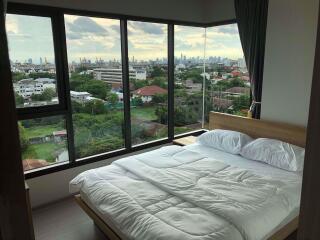 2 bed Condo in Life Sukhumvit 62 Bangchak Sub District C10550