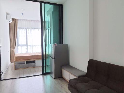 1 bed Condo in Knightsbridge Collage - Ramkhamhaeng Huamak Sub District C10537