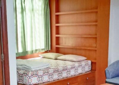 Studio bed Condo in Hydon Apartment Khlongtoei Sub District C10525