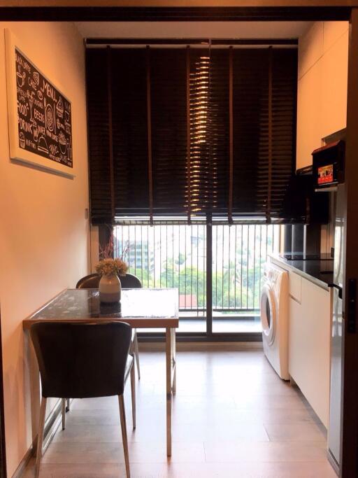 1 bed Condo in Whizdom Avenue Ratchada - Ladprao Chomphon Sub District C10521