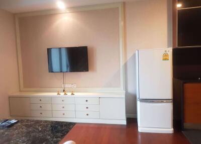 2 bed Condo in Ashton Morph 38 Phra Khanong Sub District C10520