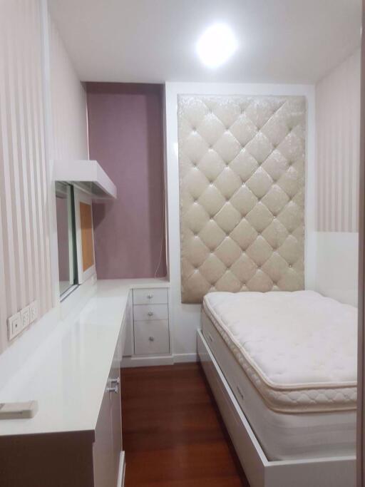 2 bed Condo in Ashton Morph 38 Phra Khanong Sub District C10520