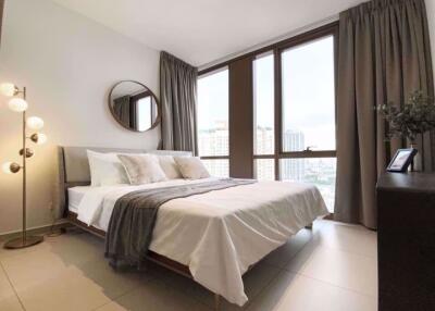 2 bed Condo in The Lofts Ekkamai Phrakhanongnuea Sub District C10510