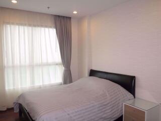 2 bed Condo in Supalai Lite Sathorn - Charoenrat Bangkhlo Sub District C10507