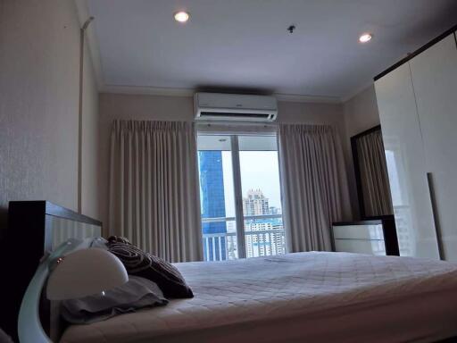 Studio bed Condo in Grand Park View Khlong Toei Nuea Sub District C10494