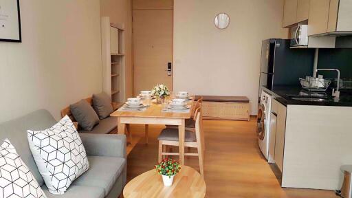 2 bed Condo in Park Origin Phromphong Khlongtan Sub District C10473