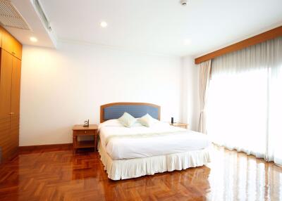 3 bed Condo in Chaidee Mansion Khlong Toei Nuea Sub District C10469