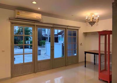 2 bed House in Biztown Ladprao Khlongchaokhunsing Sub District H05385