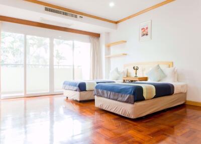 2 bed Condo in Chaidee Mansion Khlong Toei Nuea Sub District C10453