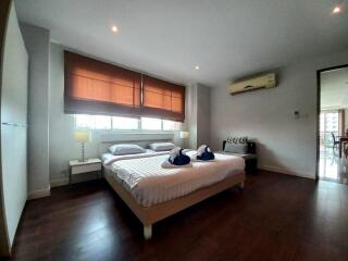 Jomtien Beach Penthouse Condo for Sale