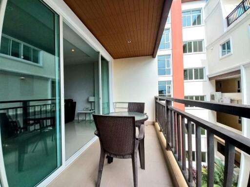 Pool View for Sale at Jomtien Penthouse