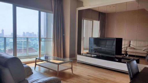 2 bed Condo in Millennium Residence Khlongtoei Sub District C10400