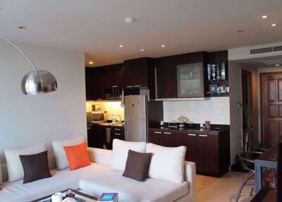 2 bed Condo in Baan Thirapa Thungmahamek Sub District C10397