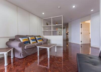 3 bed Condo in Tai Ping Towers Khlong Tan Nuea Sub District C10396