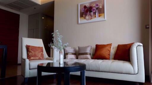 2 bed Condo in The Address Sukhumvit 28 Khlongtan Sub District C10372