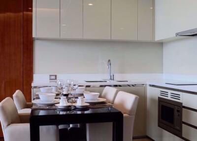 2 bed Condo in The Address Sukhumvit 28 Khlongtan Sub District C10372