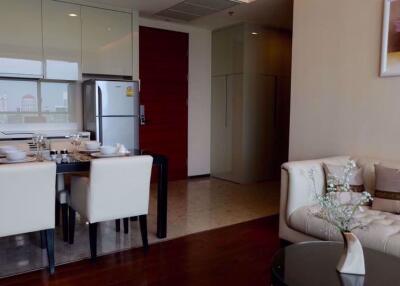 2 bed Condo in The Address Sukhumvit 28 Khlongtan Sub District C10372