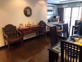 2 bed Condo in Top View Tower Khlong Tan Nuea Sub District C10371