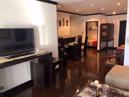 2 bed Condo in Top View Tower Khlong Tan Nuea Sub District C10371