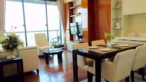 2 bed Condo in The Address Sukhumvit 28 Khlongtan Sub District C10370