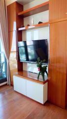 2 bed Condo in The Address Sukhumvit 28 Khlongtan Sub District C10370