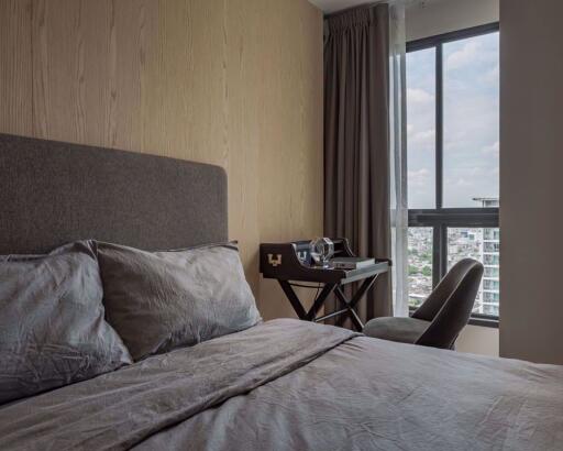 1 bed Condo in Ideo Sathorn - Thaphra Bukkhalo Sub District C10369