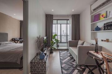 1 bed Condo in Ideo Sathorn - Thaphra Bukkhalo Sub District C10369