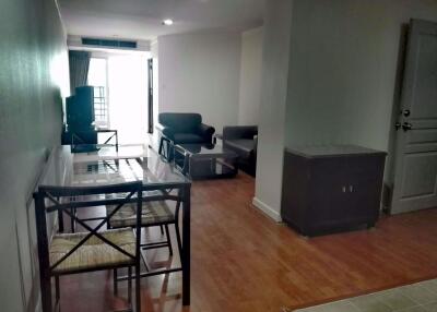 2 bed Condo in The Waterford Diamond Khlongtan Sub District C10368