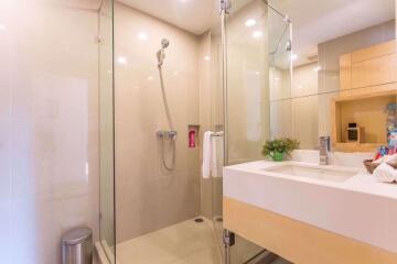 3 bed Condo in Wind Sukhumvit 23 Khlong Toei Nuea Sub District C10352