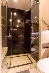 1 ห้องนอน, 1 ห้องน้ำ คอนโด ราคา ฿ 25,500/เดือน