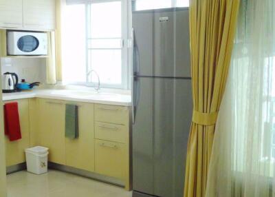 2 bed Condo in Charming Resident Sukhumvit 22 Khlongtoei Sub District C10346