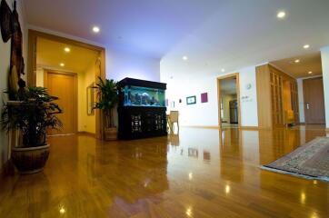 3 bed Condo in GM Height Khlongtoei Sub District C10325