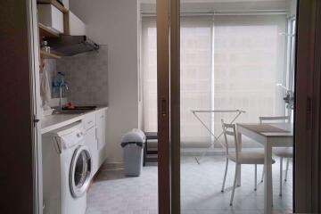 1 bed Condo in Centric Scene Ratchavipha Wongsawang Sub District C10312