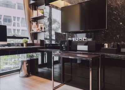 1 bed Condo in Ashton Chula - Silom Mahaphruettharam Sub District C10279