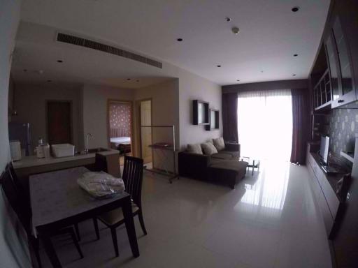 1 bed Condo in The Emporio Place Khlongtan Sub District C10267