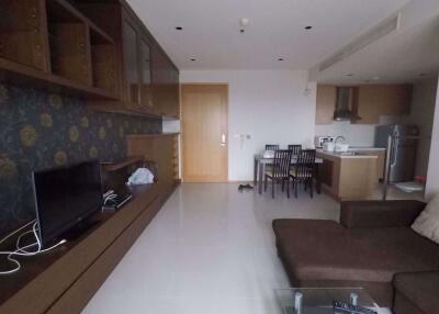 1 bed Condo in The Emporio Place Khlongtan Sub District C10267