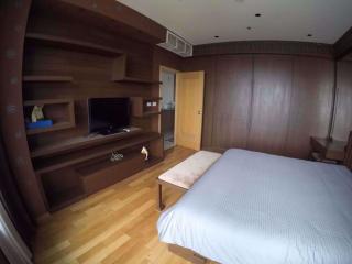 1 bed Condo in The Emporio Place Khlongtan Sub District C10267