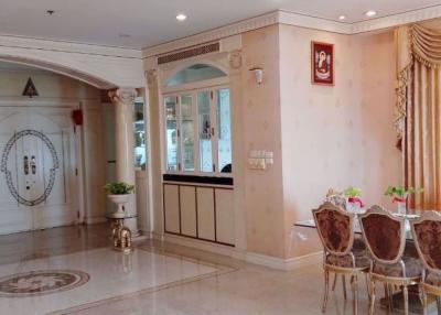 6 bed Penthouse in Lumpini Place Water Cliff Chong Nonsi Sub District C10232