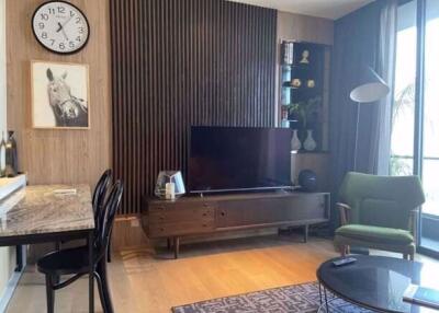 1 bed Condo in BEATNIQ Sukhumvit 32 Khlongtan Sub District C10220